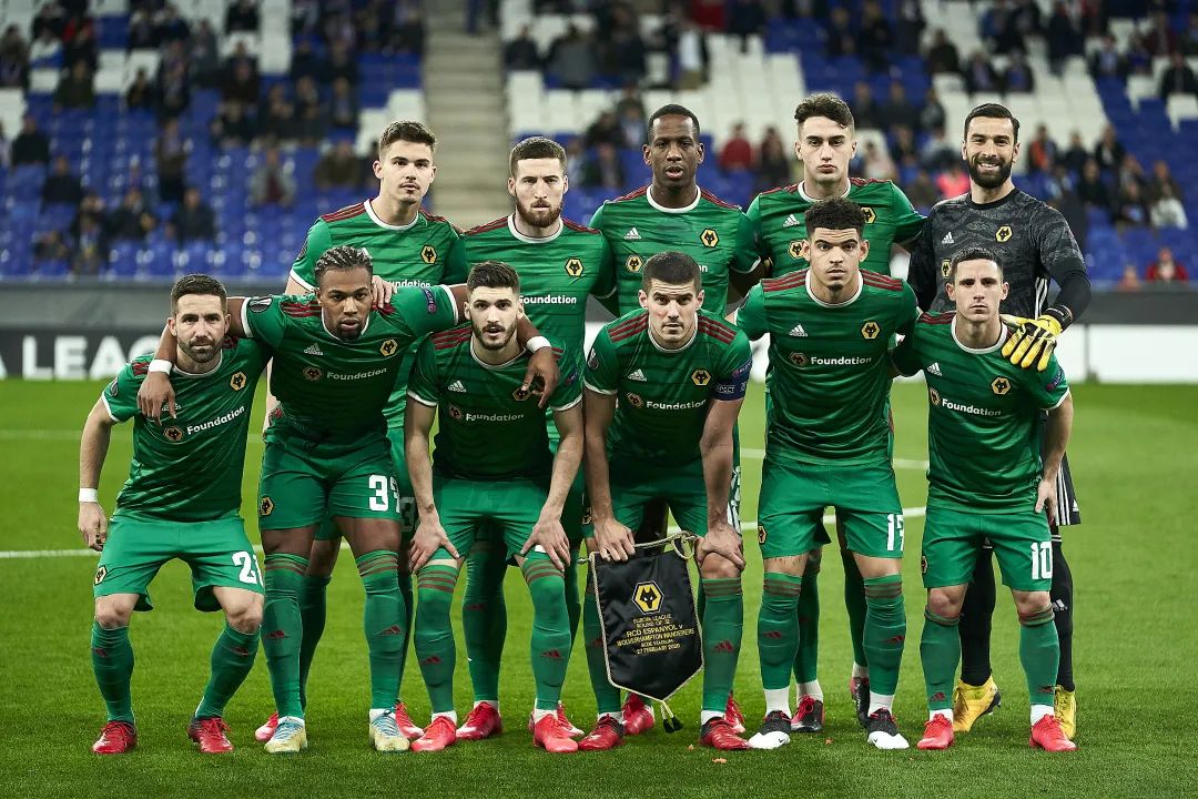 开云APP-包含从纽约尼克斯围绕CBA季后赛复出首秀到阿森纳围绕足总杯遗憾出局，波特兰开拓者调整名单备战荷甲的词条